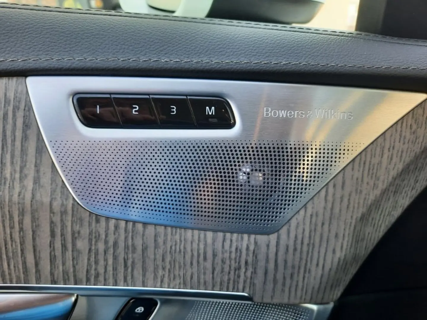 XC90 B5 AWD Inscription Luft 22'' StdHzg HUD Pan