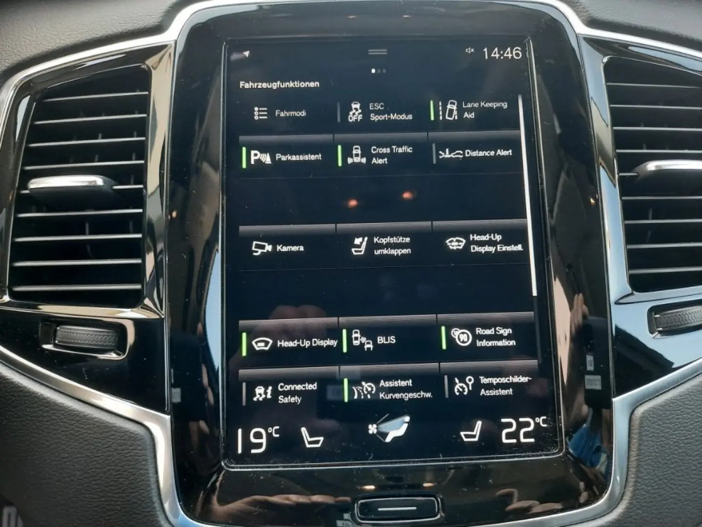 XC90 B5 AWD Inscription Luft 22'' StdHzg HUD Pan