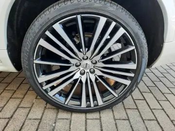 XC90 B5 AWD Inscription Luft 22'' StdHzg HUD Pan