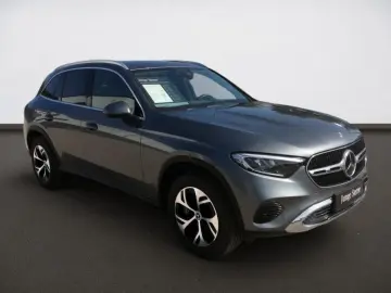 GLC 300 e 4M Avantgarde*360°*AHK*Ambi*Distr*MBUX
