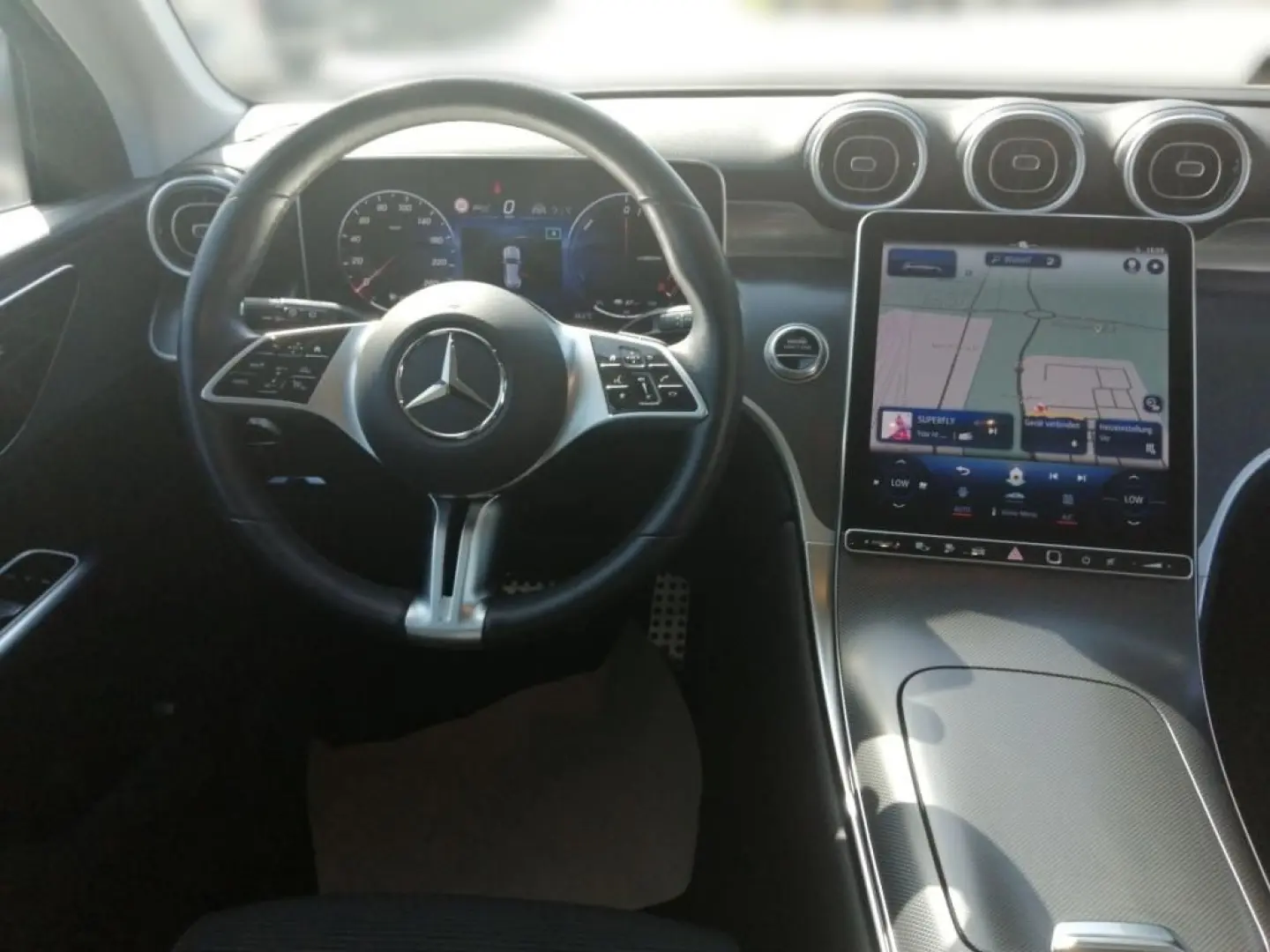 GLC 300 e 4M Avantgarde*360°*AHK*Ambi*Distr*MBUX