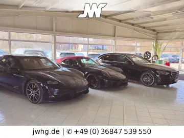 GLC 300 e 4M Avantgarde Pano Distronic+ Burm AHK