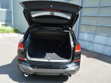 X1 sDrive 18 d M Sport*LED*PDC*