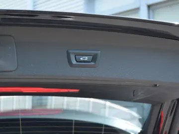 X1 sDrive 18 d M Sport*LED*PDC*