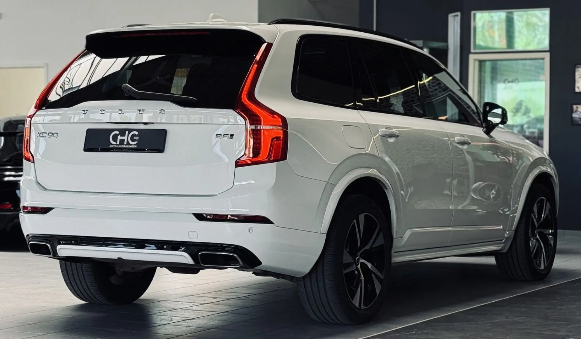 XC90 R Design AWD 7-Sitzer |AHK|HUD|PANO|360*