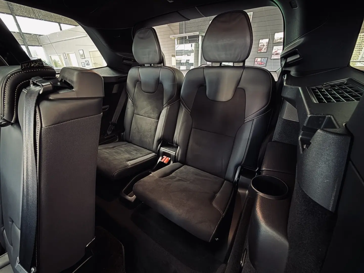 XC90 R Design AWD 7-Sitzer |AHK|HUD|PANO|360*