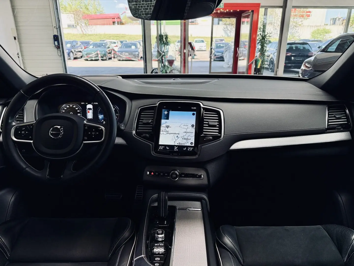 XC90 R Design AWD 7-Sitzer |AHK|HUD|PANO|360*
