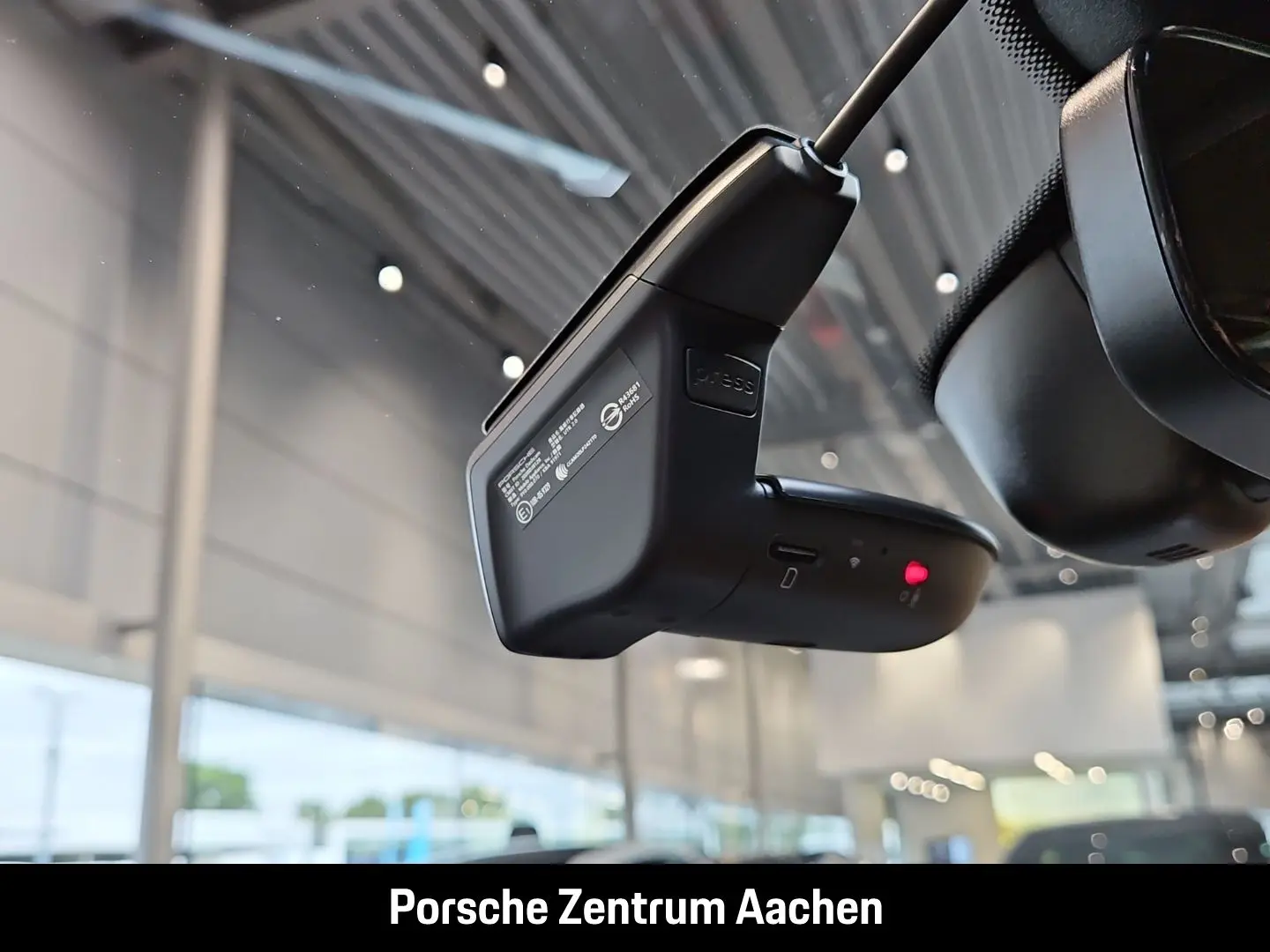Panamera 4S E-Hybrid HA-Lenkung InnoDrive HeadUp