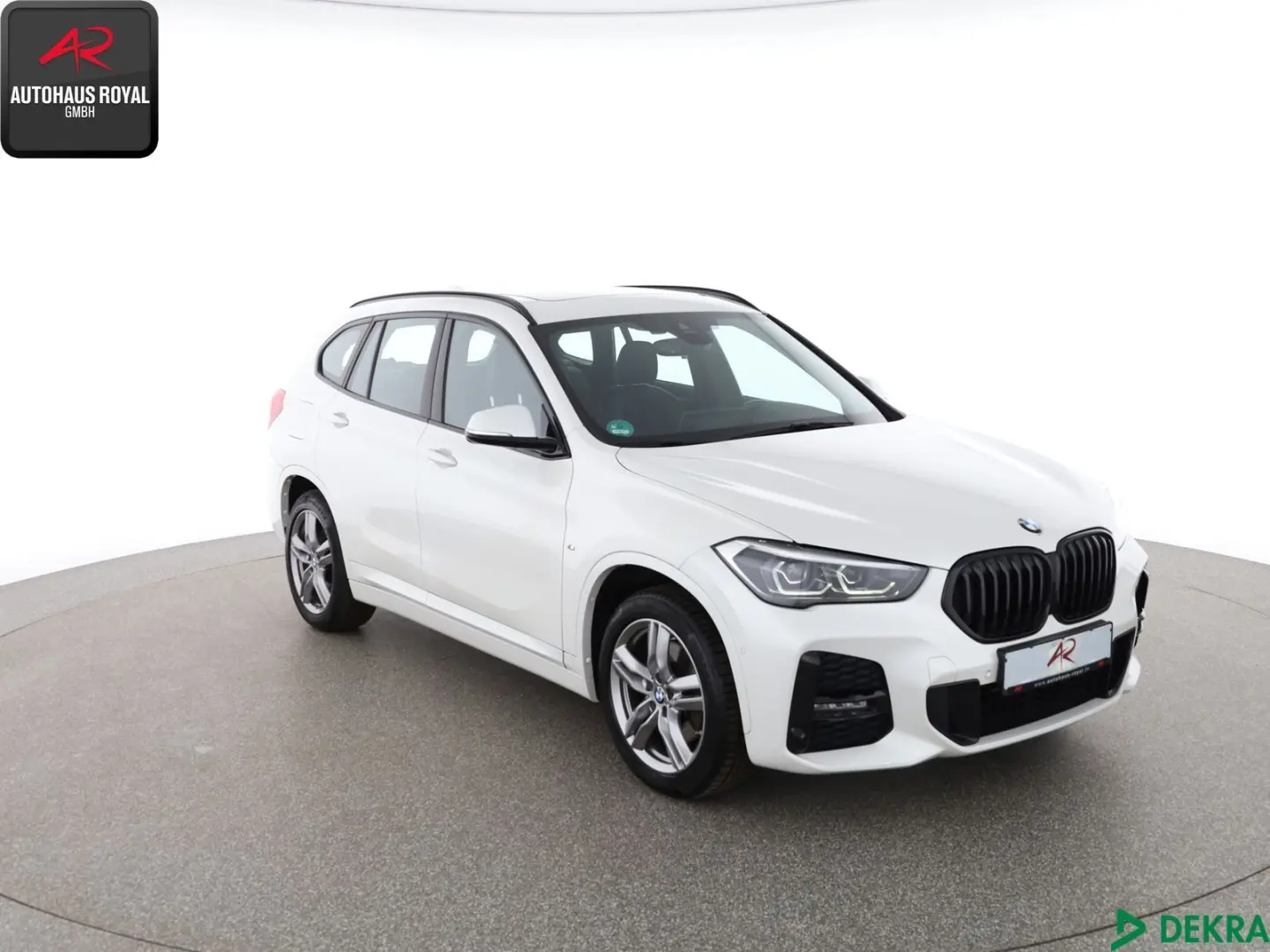 X1 xDrive20i M SPORT HUD,KEYLESS,KAMERA,AHK,SH