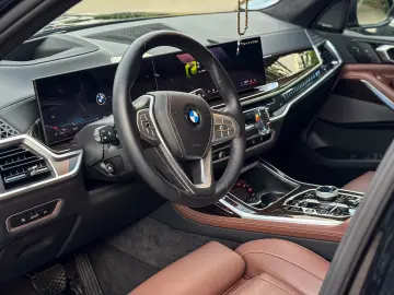 BMW X7 xDrive 40i Mild Hybrid