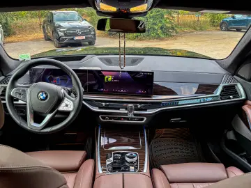 BMW X7 xDrive 40i Mild Hybrid