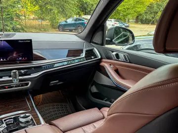 BMW X7 xDrive 40i Mild Hybrid