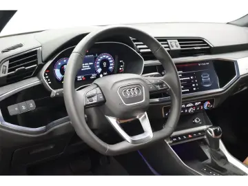 Q3 Sportback 40 TDI quattro S-line S-tronic,LED,