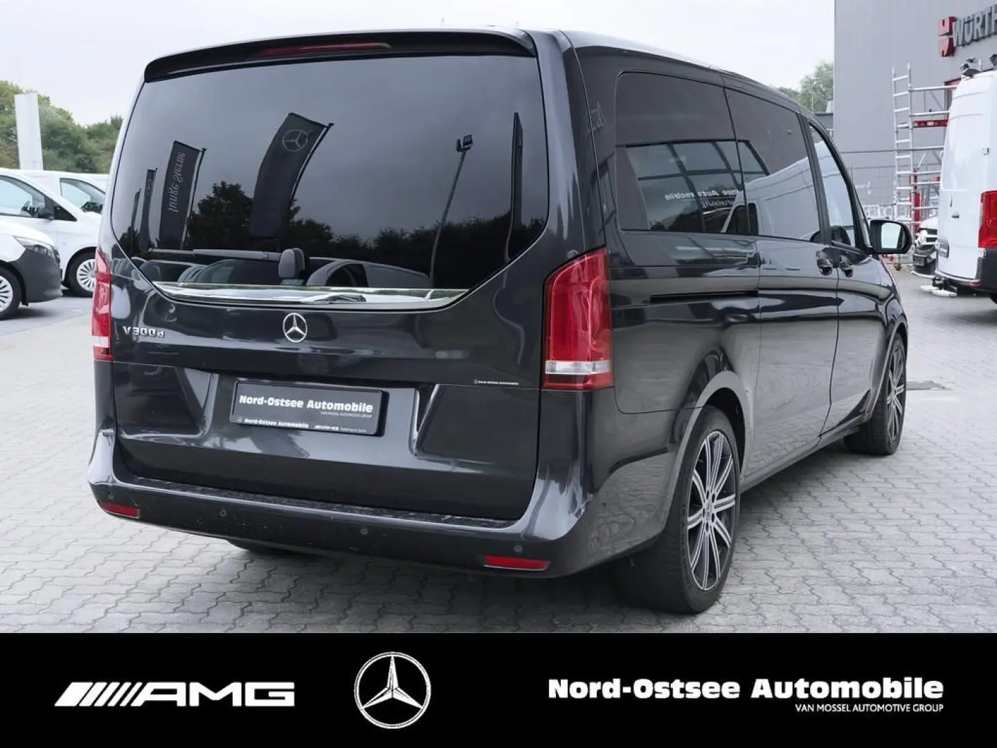 V 300 EDITION BURMESTER KAMERA NAVI 9 G-TRONIC