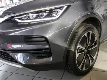 BYD Tang