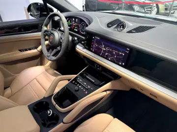 CAYENNE COUPE E-HYBRID FACELIFT INNO-DRIVE 21