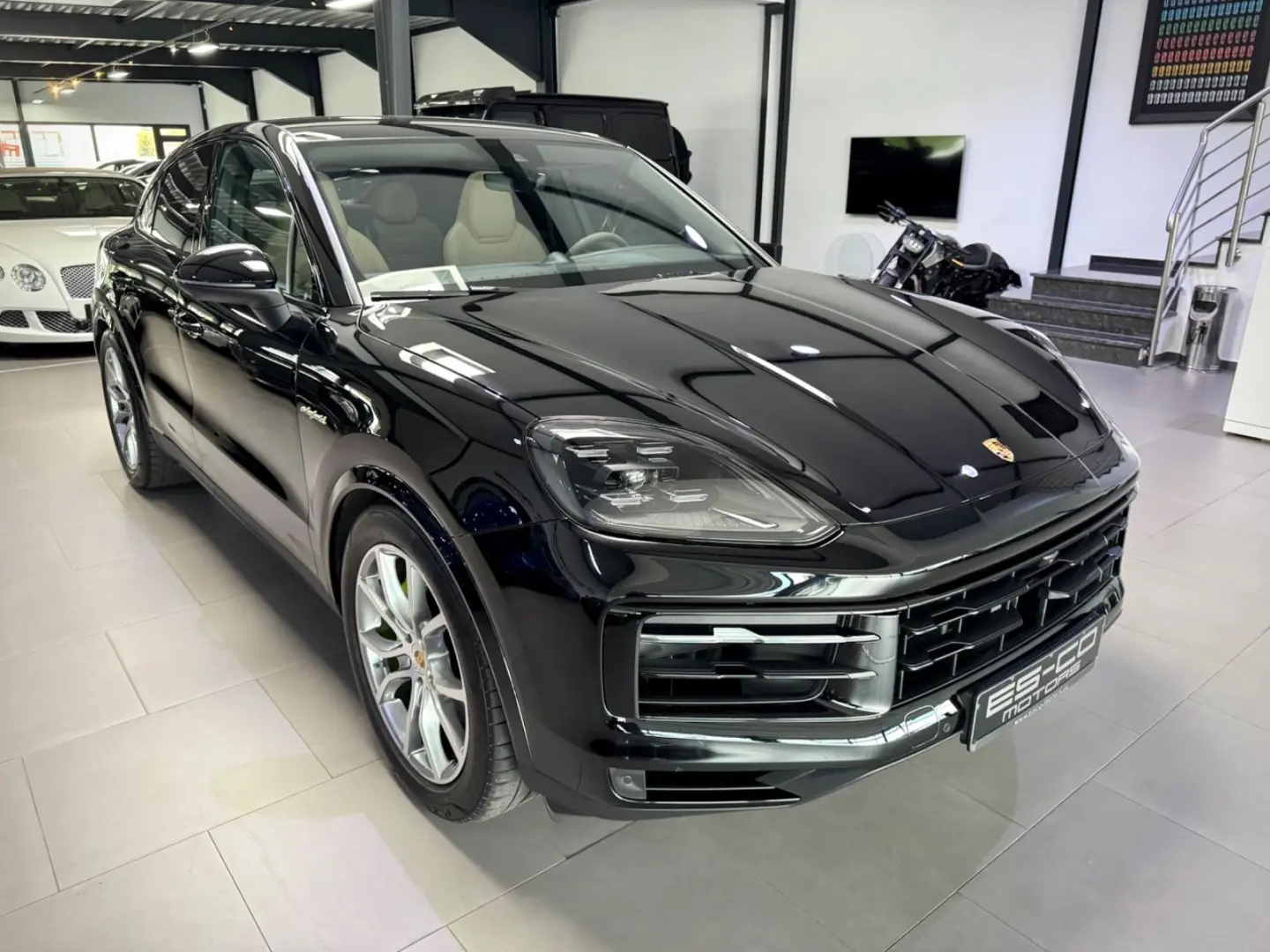 CAYENNE COUPE E-HYBRID FACELIFT INNO-DRIVE 21