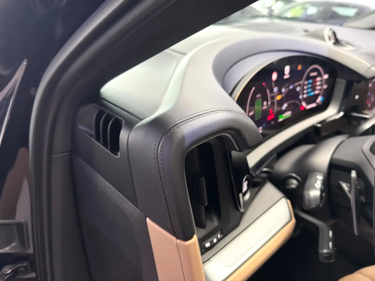 CAYENNE COUPE E-HYBRID FACELIFT INNO-DRIVE 21