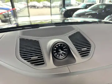 CAYENNE COUPE E-HYBRID FACELIFT INNO-DRIVE 21