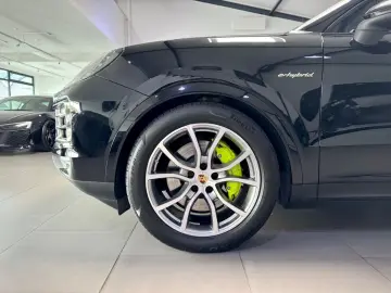 CAYENNE COUPE E-HYBRID FACELIFT INNO-DRIVE 21