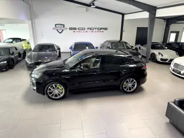 CAYENNE COUPE E-HYBRID FACELIFT INNO-DRIVE 21