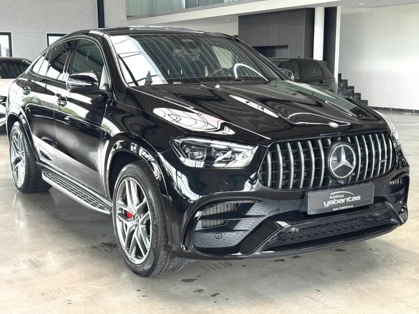 GLE 63 S AMG 4M+ Coupe Pano AIRMATIC DISTRONIC P