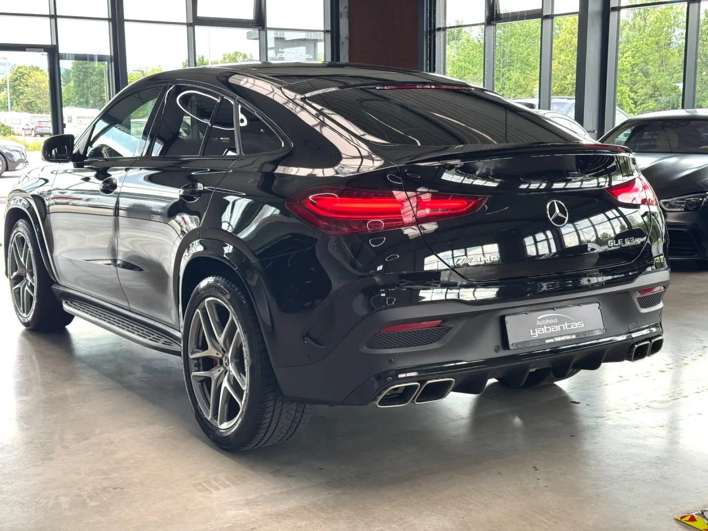 GLE 63 S AMG 4M+ Coupe Pano AIRMATIC DISTRONIC P