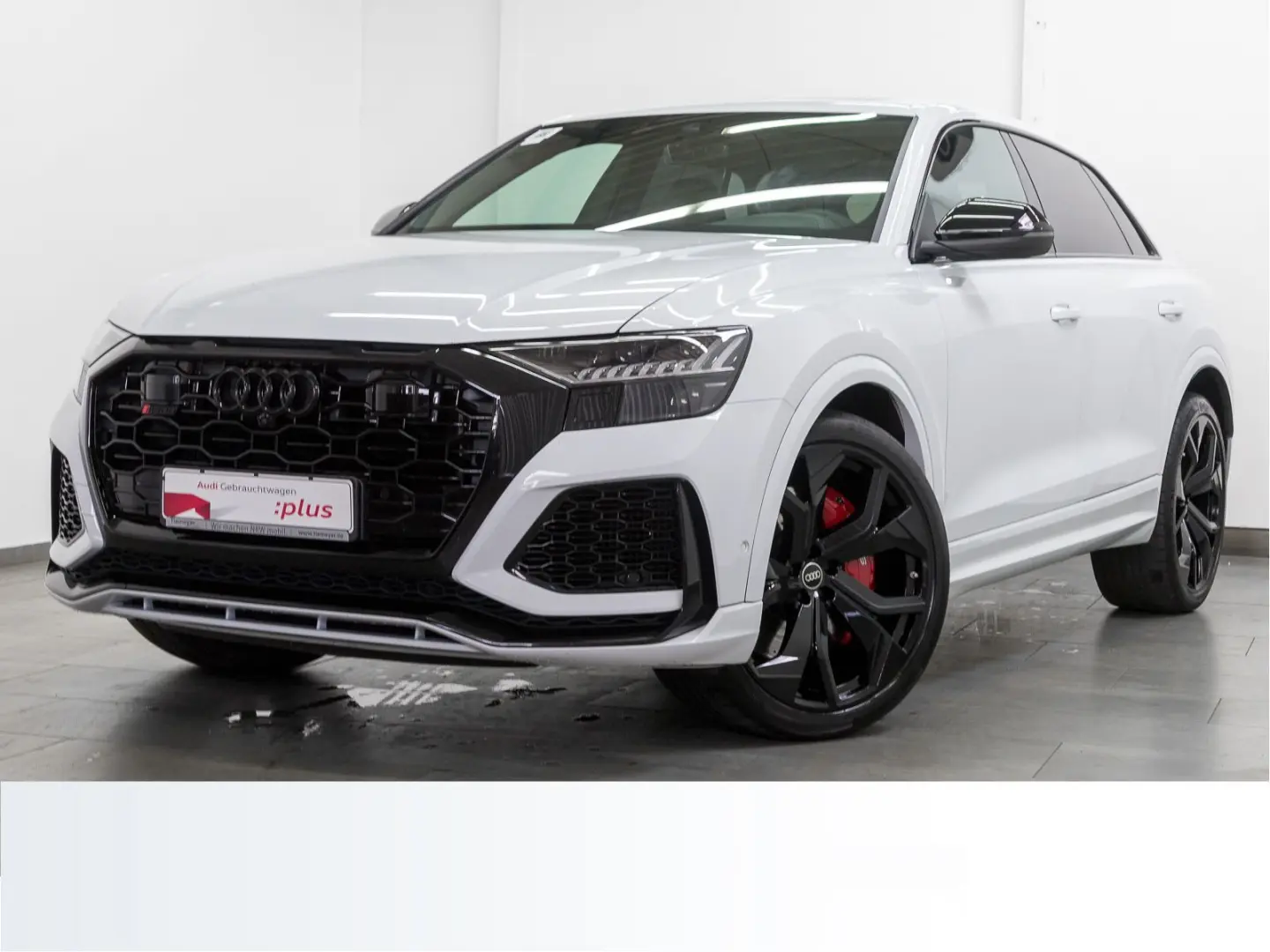 RS Q8 TFSI Q LM23 PANO SPORTSITZE+ SPORTAGA BuO