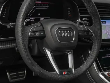 RS Q8 TFSI Q LM23 PANO SPORTSITZE+ SPORTAGA BuO