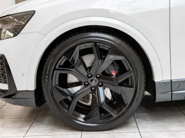 RS Q8 TFSI quattro tiptronic AIR Pano ACC HUD