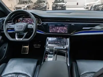 RS Q8 TFSI quattro tiptronic AIR Pano ACC HUD
