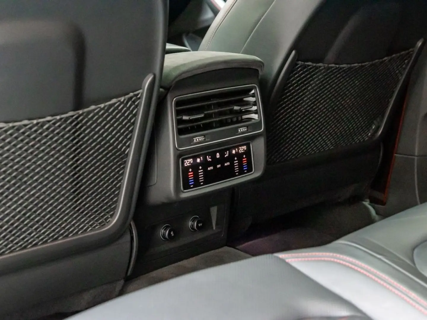 RS Q8 TFSI quattro tiptronic AIR Pano ACC HUD