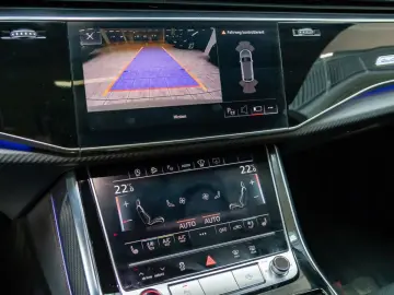 RS Q8 TFSI quattro tiptronic AIR Pano ACC HUD