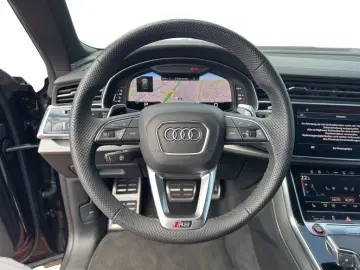 RSQ8  4.0 TFSI quattro MATRIX*B&O*HEADUP*VIRTUAL