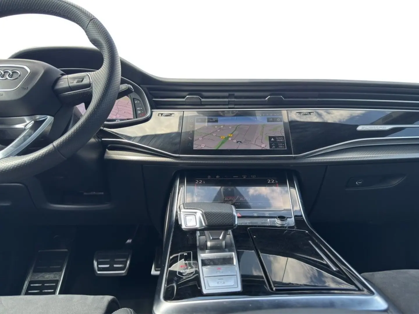 RSQ8  4.0 TFSI quattro MATRIX*B&O*HEADUP*VIRTUAL