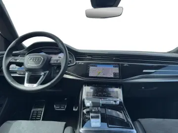 RSQ8  4.0 TFSI quattro MATRIX*B&O*HEADUP*VIRTUAL