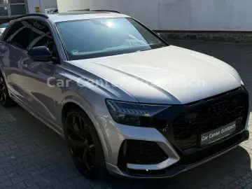 RSQ8/4.0 TFSI Quattro / Voll / Keramic / NP:186k