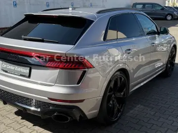 RSQ8/4.0 TFSI Quattro / Voll / Keramic / NP:186k