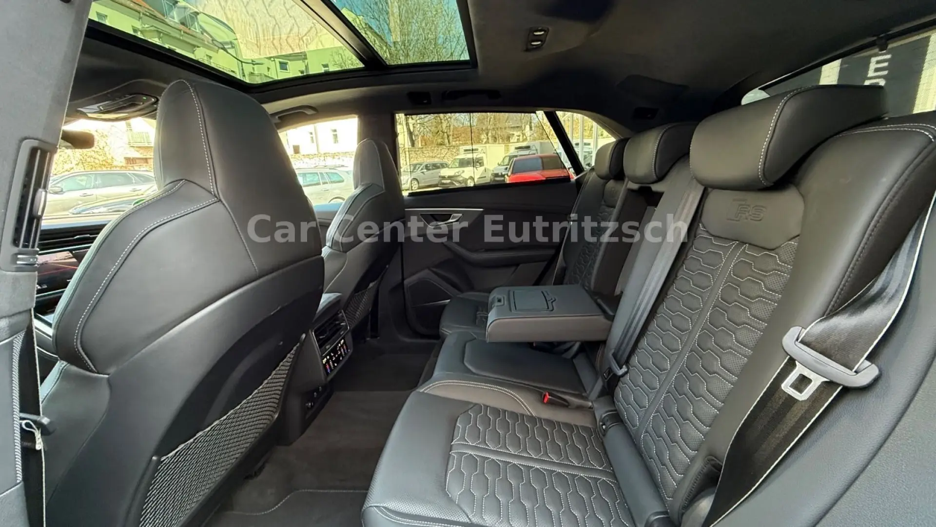 RSQ8/4.0 TFSI Quattro / Voll / Keramic / NP:186k