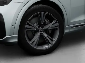 Q8 55 TFSI e quattro AHK*360°Standklima*Air*HuD