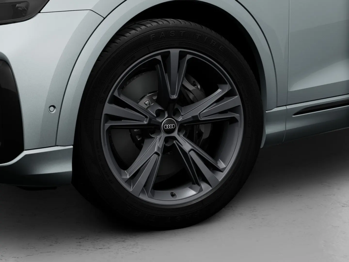 Q8 55 TFSI e quattro AHK*360°Standklima*Air*HuD