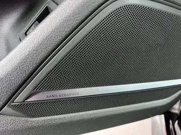 RS7 DynamikPaket B&O HeadUp KeylesGo TopView ACC
