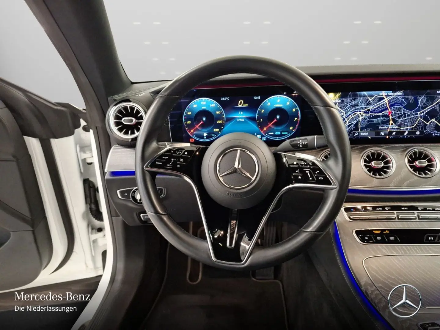 E 200 Coupe AVANTGARDE/LEDER/MBUX/BURMESTER/EDW