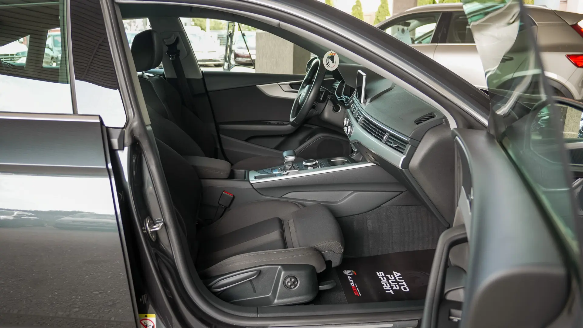 AUDI A5 SPORTBACK BUSINESS
