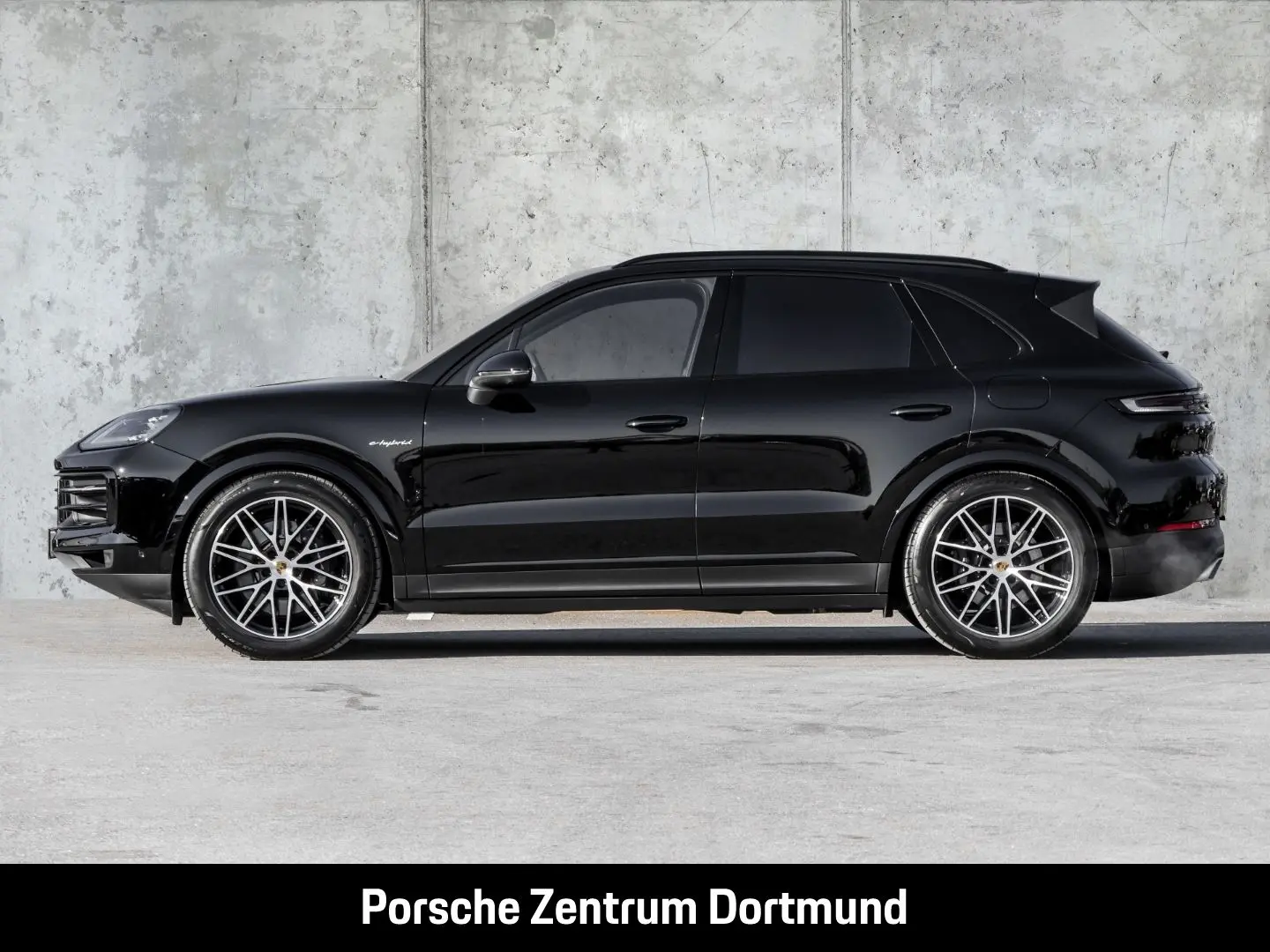 Cayenne E-Hybrid BOSE Luftfederung Panoramadach