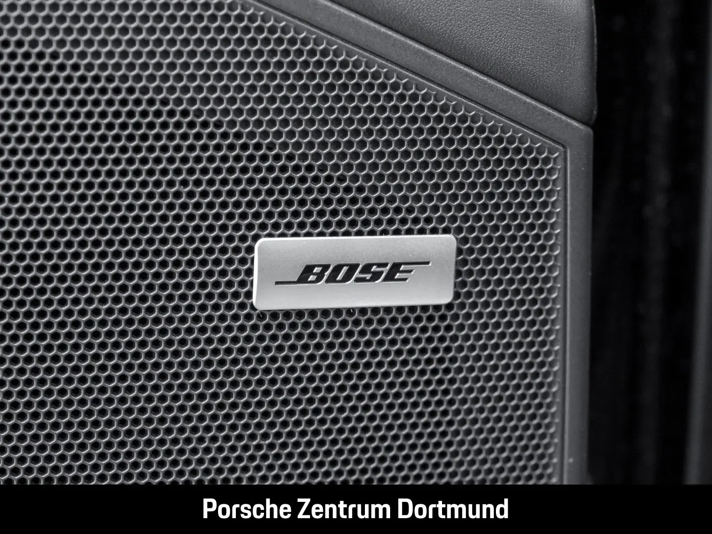 Cayenne E-Hybrid BOSE Luftfederung Panoramadach