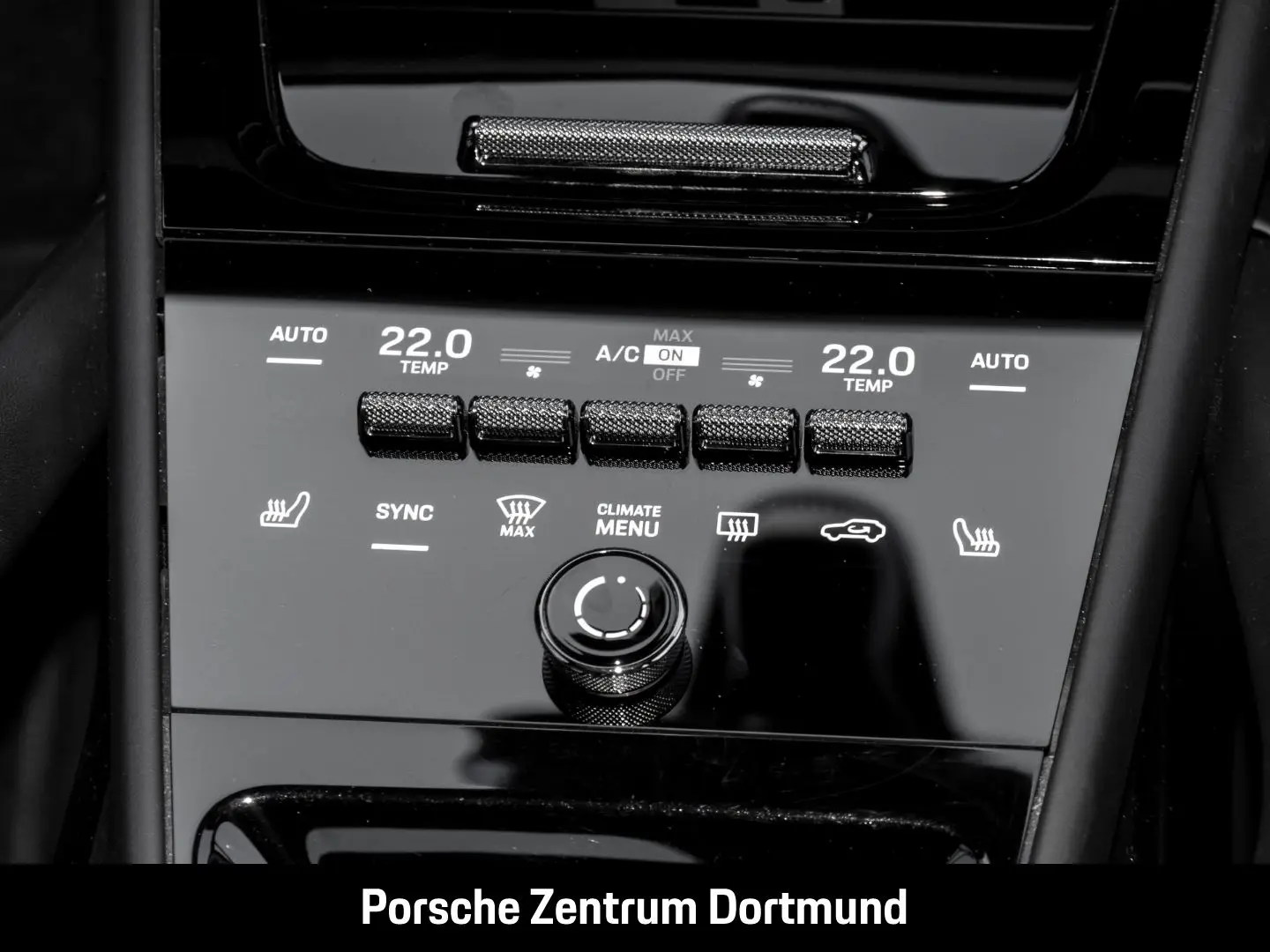 Cayenne E-Hybrid BOSE Luftfederung Panoramadach