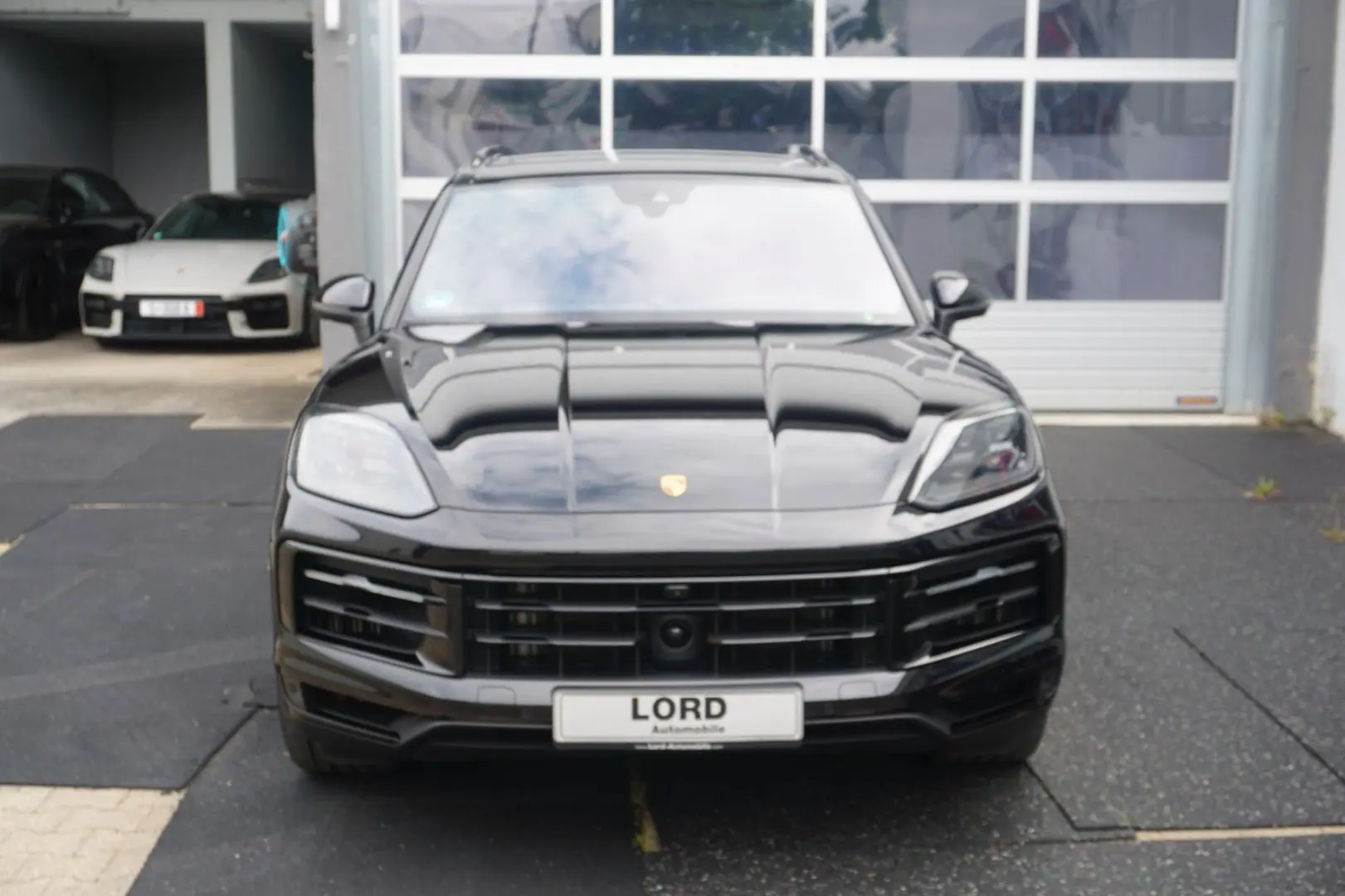 Cayenne E-Hybrid*Pano*BOSE*InnoDrive*Luft