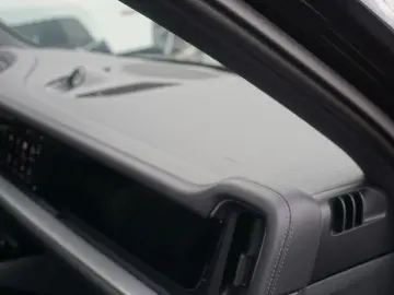 Cayenne E-Hybrid*Pano*BOSE*InnoDrive*Luft