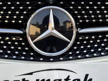 Mercedes-Benz C220 4Matic AMG Line